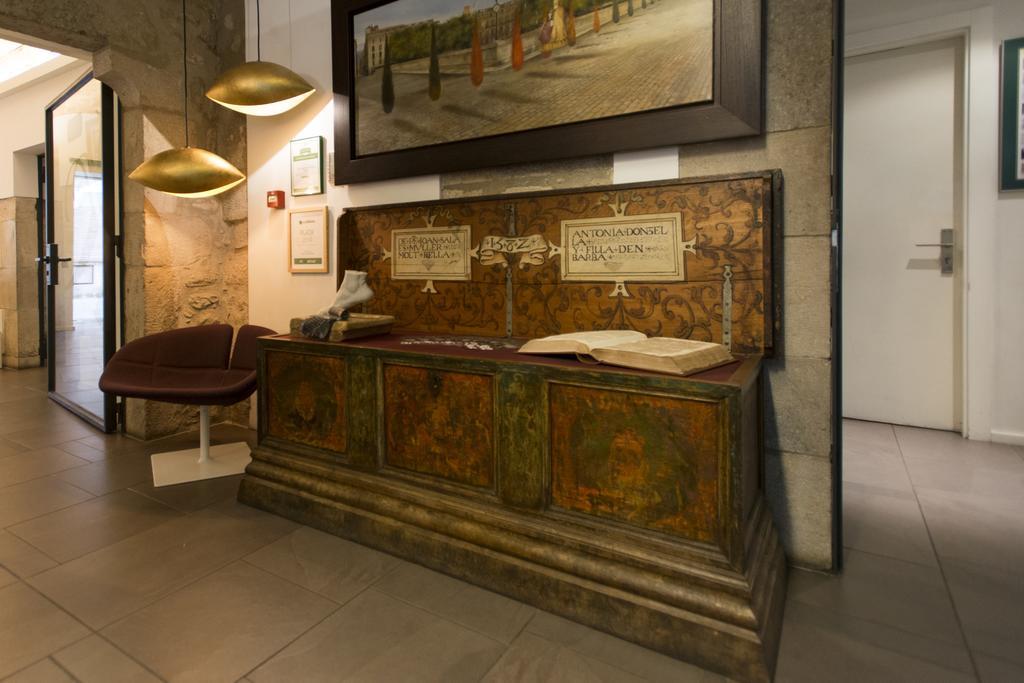 Hotel Museu Llegendes De Жирона Экстерьер фото